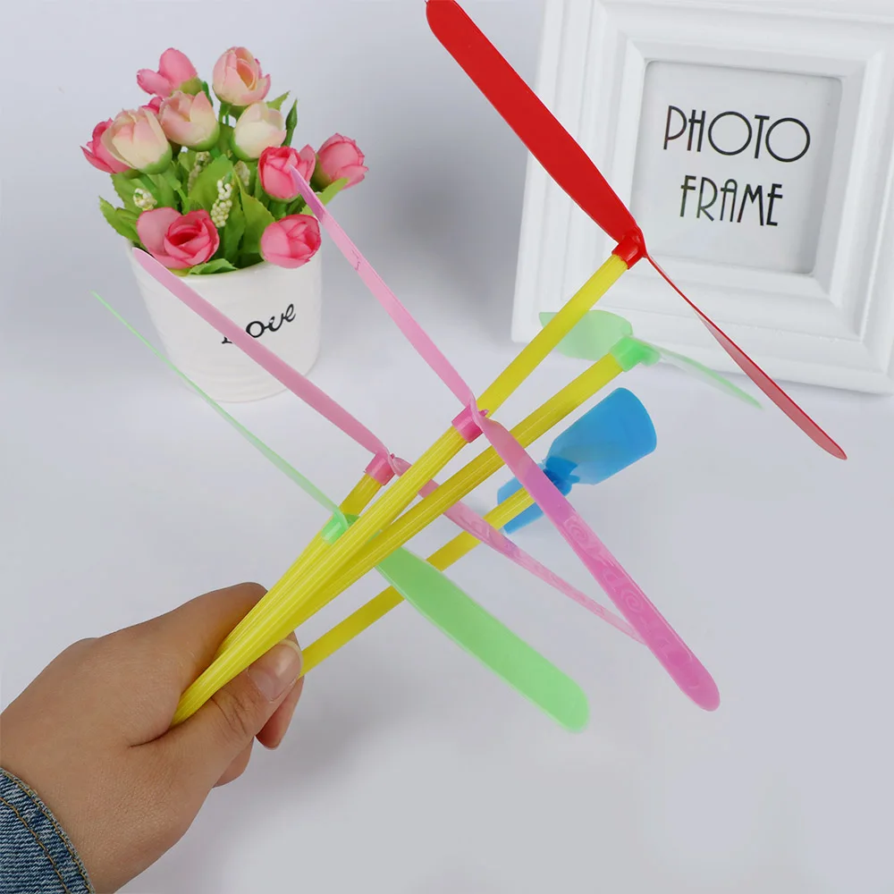 10 шт./пакет Открытый Ручной бамбуковый стрекоза категория игрушечная летающая
