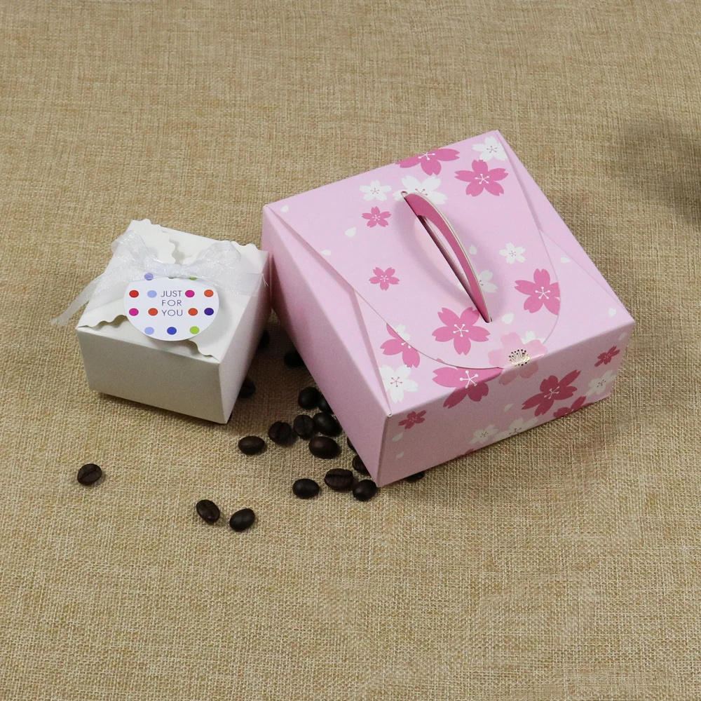 Бумажная коробка для вечеринки с бумажной наклейкой 20 комплектов Подарочная