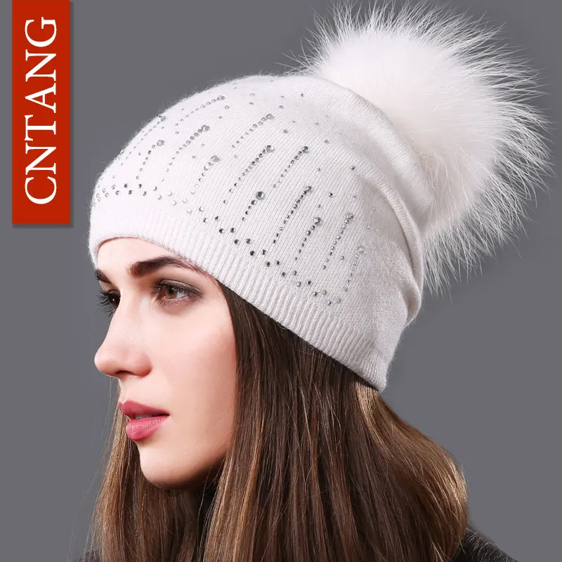 White White Pompom CNTANG женские шерстяные вязаные шапки модные осенне-зимние теплые шапки шапочки со стразами из натурального меха енота Pom pom флисовая шапка женская - Цвет: White White Pompom