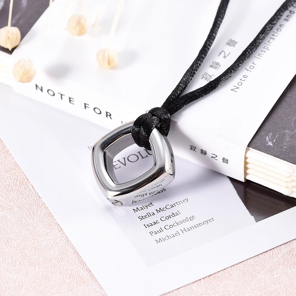 Памятный сувенир квадратной формы для кремации ожерелье с урнами простой знак