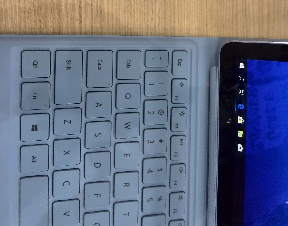 2-в-1 Тетрадь ноутбук+ Планшет HUAWEI MateBook E версия 4G SIM Слот 12 дюймов, 2K HD Дисплей процессор Qualcomm 8 Гб оперативной памяти 256 ГБ Rom