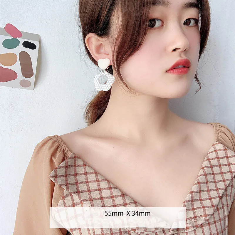 Cute Point Flowers Acrylic Drop Earrings for Women Simple Korean Irregular Heart Geometric Female Pendant Jewelry | Украшения и