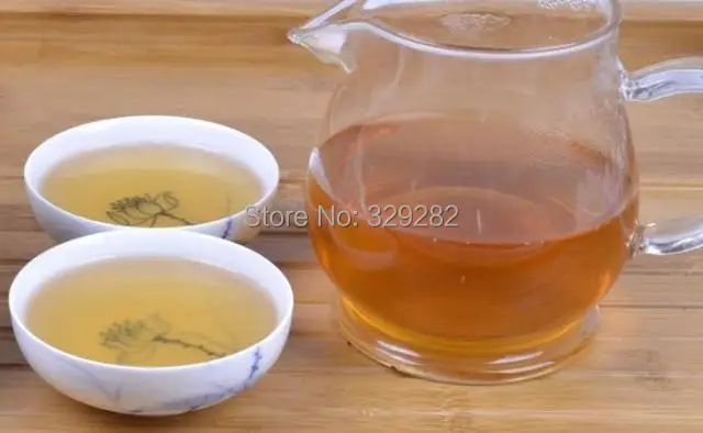 Юньнань Сырье Пуэр Чай торт Шэн Chitse чай Уменьшить Вес пуэр Бесплатная Доставка |