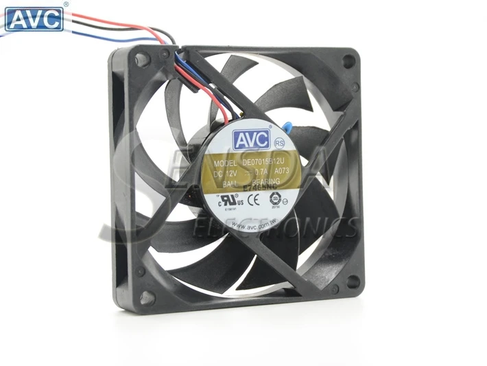Квадратный вентилятор охлаждения для сервера AVC DE07015B12U DC 12V 0.7A 70x70x15 мм 4