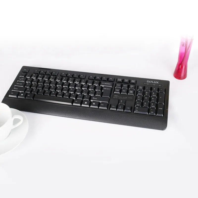 Вертикальная комбинированная мышь Delux K6010U + M618 проводная 4000DPI для правой руки 104