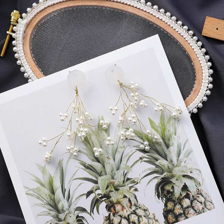 Latest Design Minimalism Gold Color Long Branches Pearls Drop Earrings For Women Ladies Chic Blossom Pearl Flower Dangle Earring