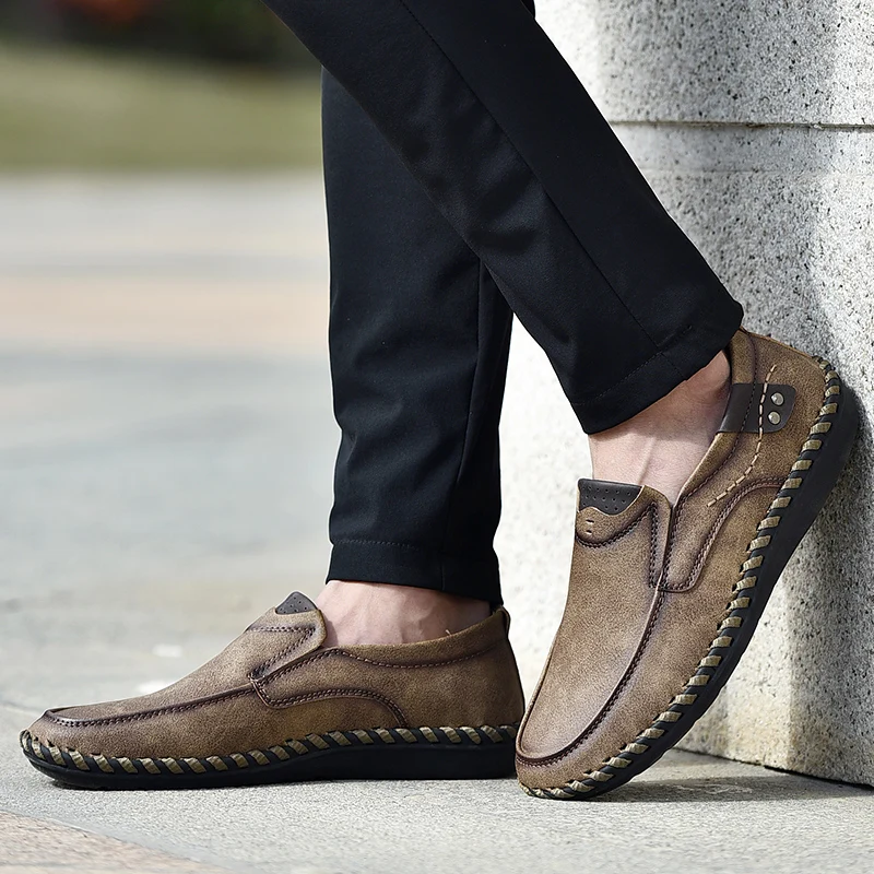 

New Spring Casual Shoes Men Fashion Split Leather Loafers Driving Shoes Soft Moccasins Flats Slip on Footwear Men Big Size