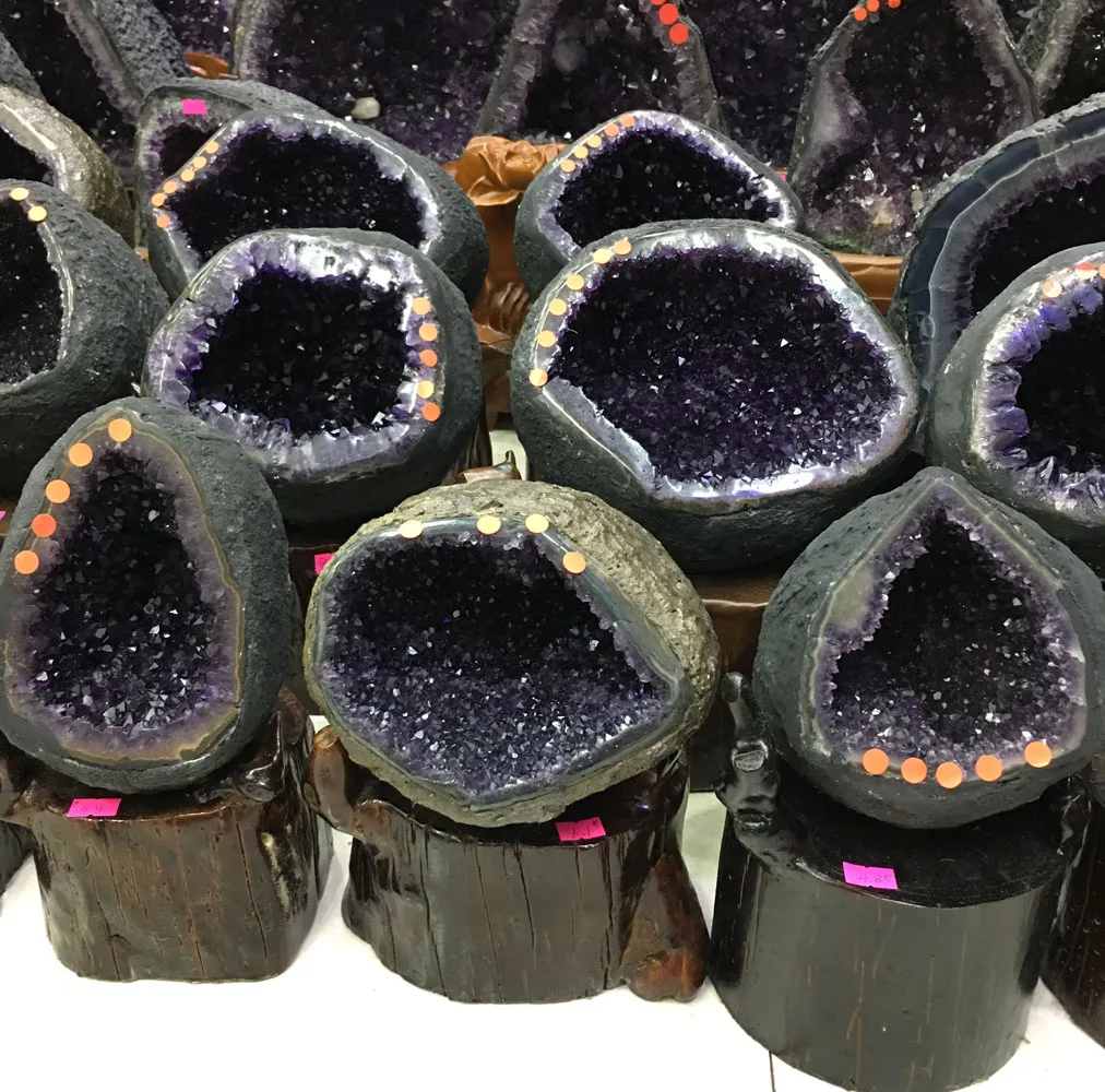 Rare mine cave natural quartz energy amethyst geode cave for home decoration