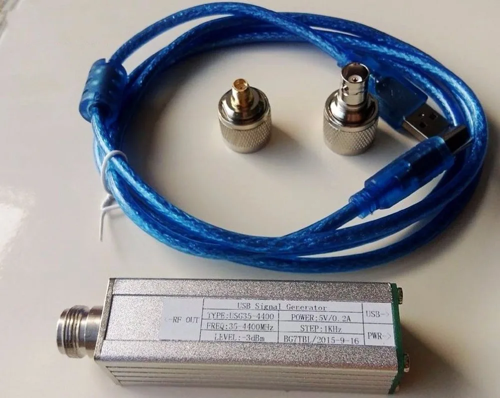 

USG35-4400 35M-4400M 4.4G USB Sweep Frequency Signal Source 1G 2G 3G
