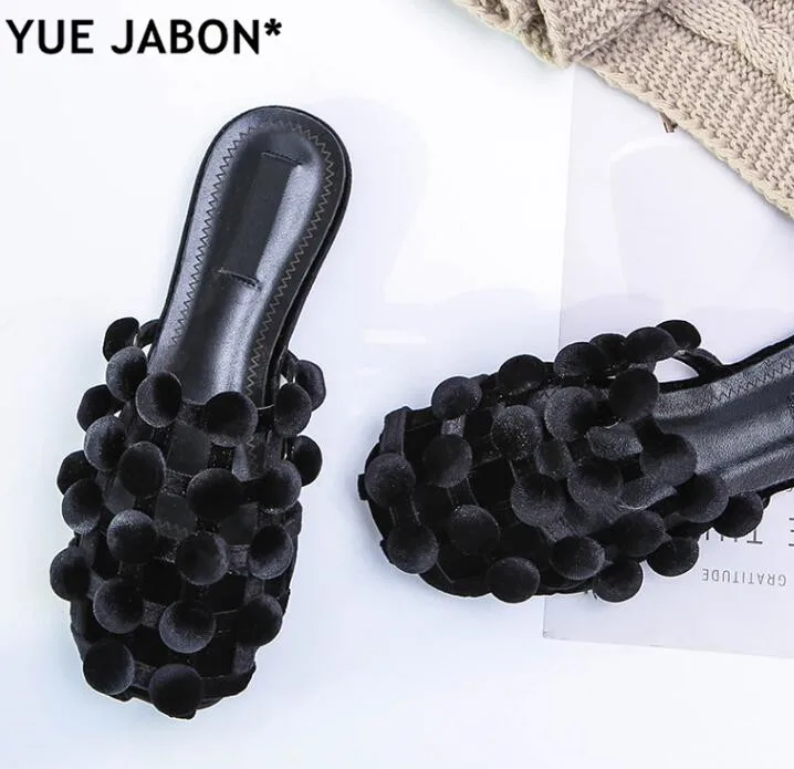 

YUE JABON Rhinestone Slipper Runway Leather Sandals Cuts Outs Beading Caged Woman Studded Slippers Slide Gladiator Sandals Shoes