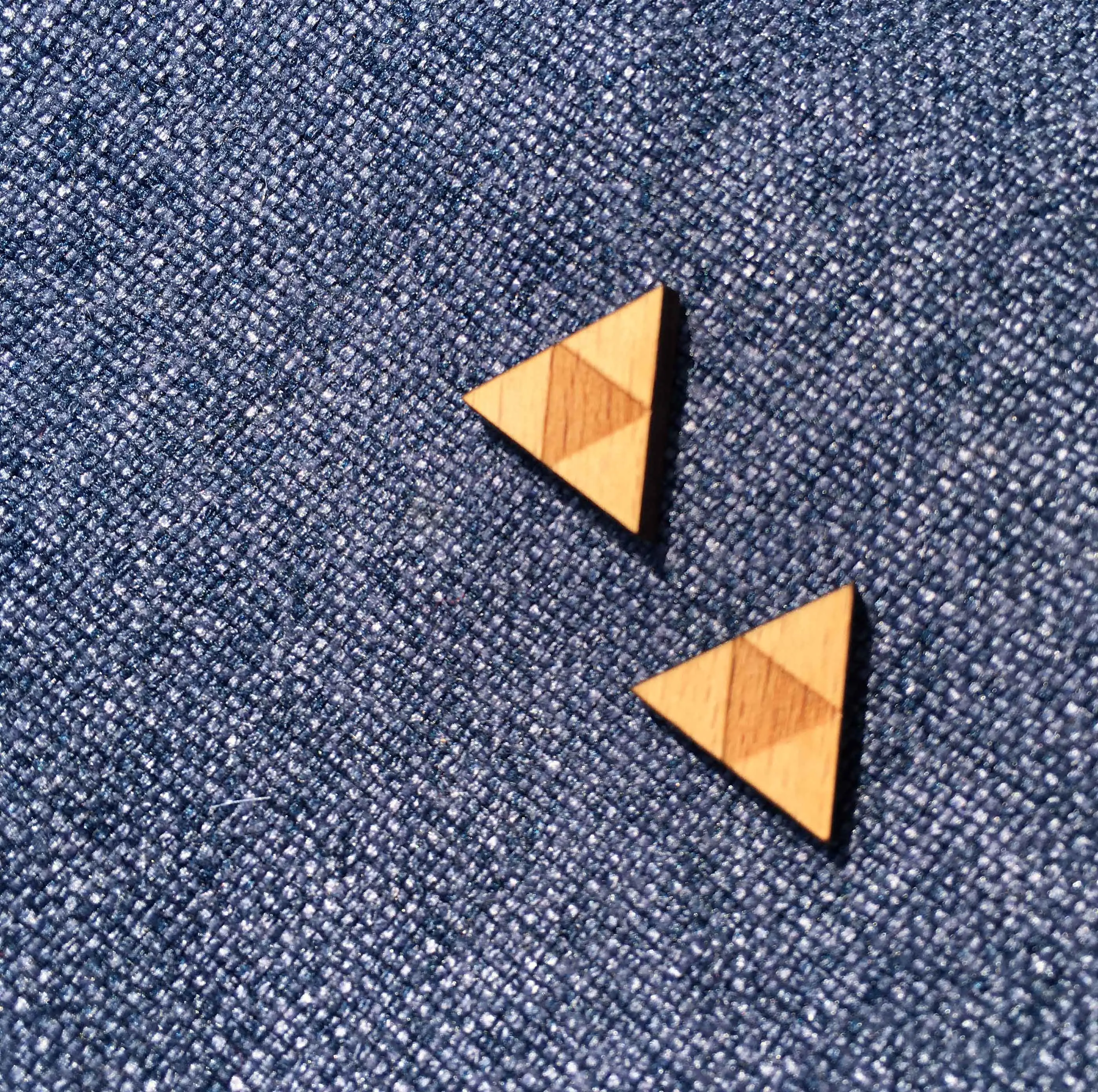 Деревянные серьги гвоздики в форме треугольника 1 пара|triangle earrings|triangle studwooden earring