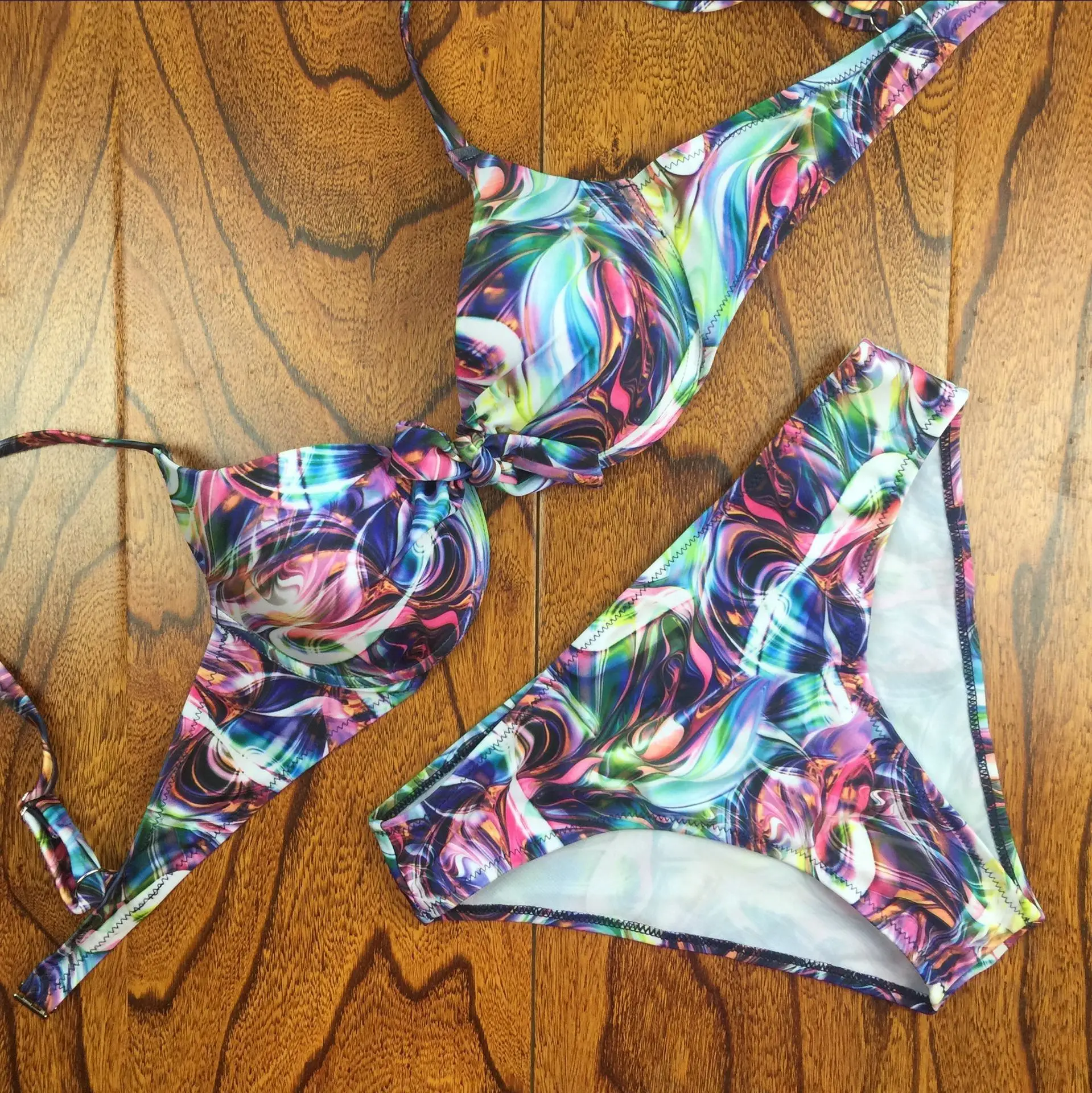 2016 Новый Печати Сексуальные Бразильские Бикини Сладкий Сердце Отделка Кружевом