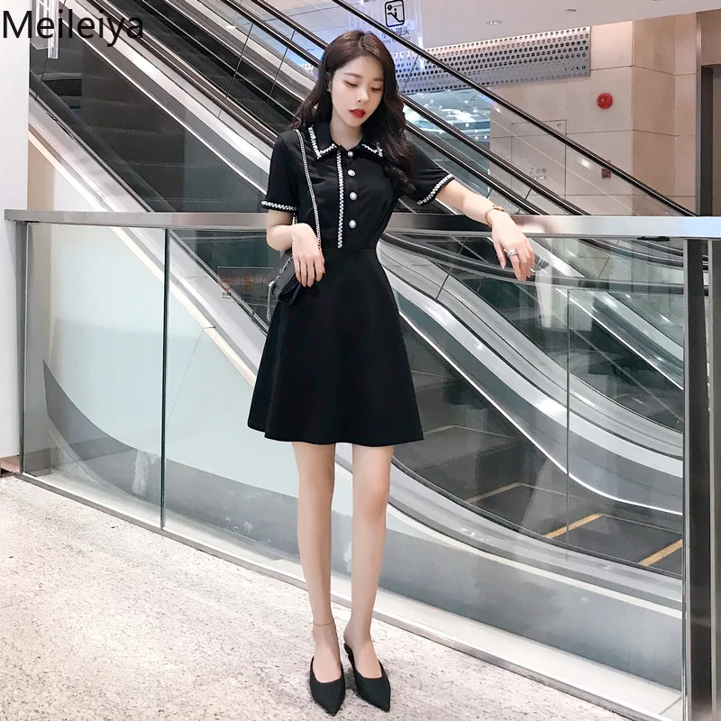 Женское красное платье-поло на пуговицах маленькое черное платье с короткими