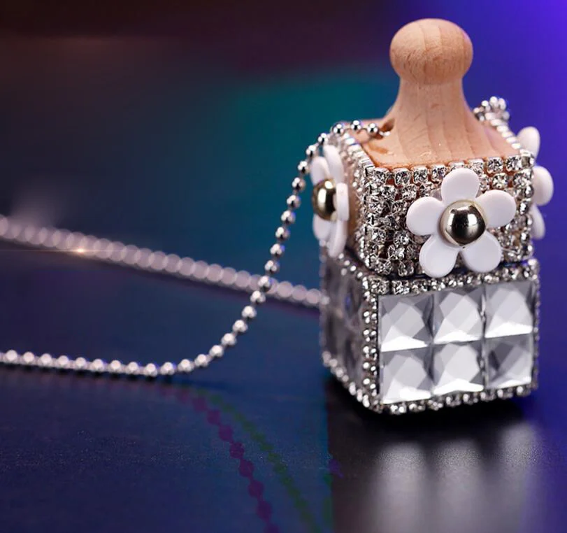 Fashion Crystal Car Rearview Mirror Air Freshener Perfume Diffuser Pendant Room Bathroom Hanging Ornament | Автомобили и