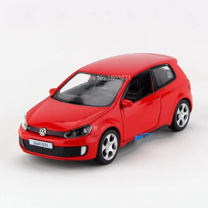 Бесплатная доставка Детские Volkswagen Golf GTI Модель автомобиля 1:36 5 дюймов автомобили