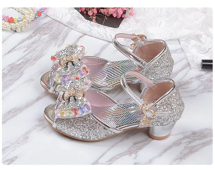 Босоножки для девочек Новинка 2017 года Корейская версия летней обуви принцессы