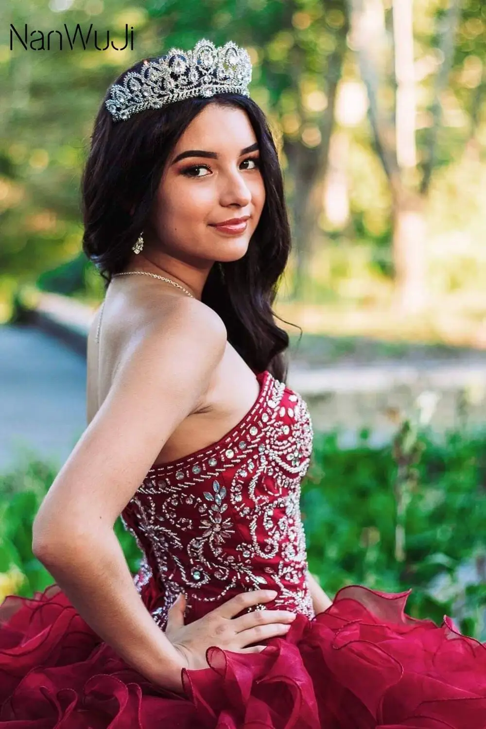 Новые дешевые хрустальные бусины бордовые платья Quinceanera 2019 Бал маскарад оборками