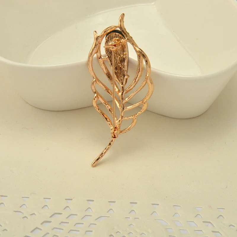 Новинка изящный австрийский кристалл Броши со стилизованными листьями женская