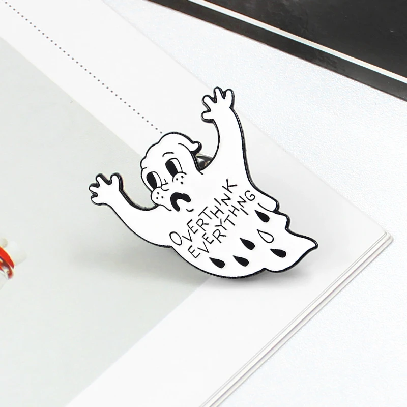 Белая эмалированная брошь с привидениями Overthnk everything булавка привидением