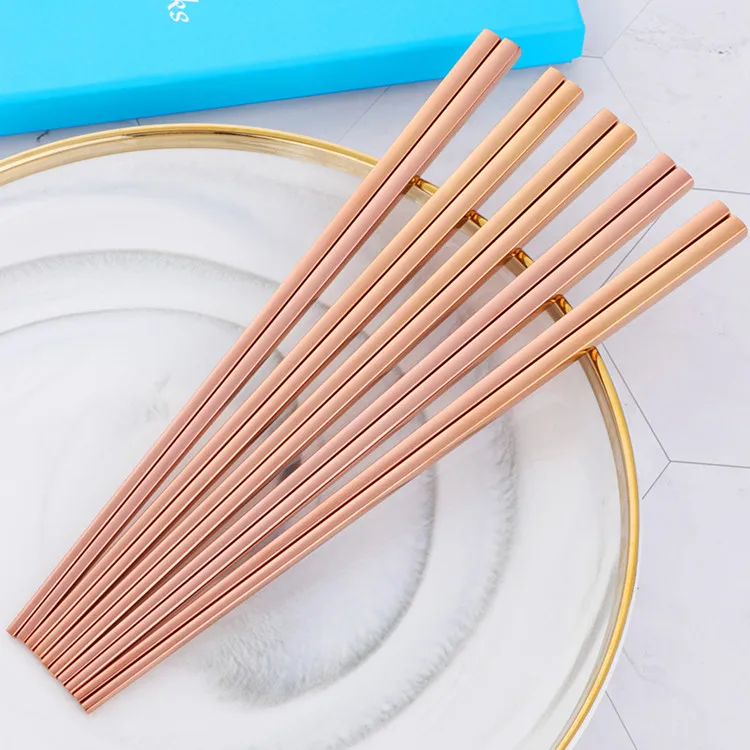 Rose Gold 5 Pairs 5 Pairs Gold Chopsticks Set Stainless Steel Chopsticks Sushi Japanese Durable Black Korean Chopsticks Set Plated ChopSticks - Цвет: Rose Gold 5 Pairs
