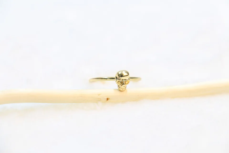 Модное кольцо с одним призраком модные покрытые/антикварные кольца черепом |