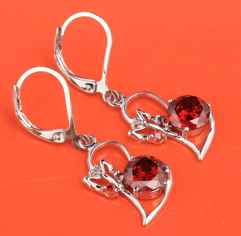 Сердце Красный Гранат Циркон 925 пробы серебряные Подвесные серьги