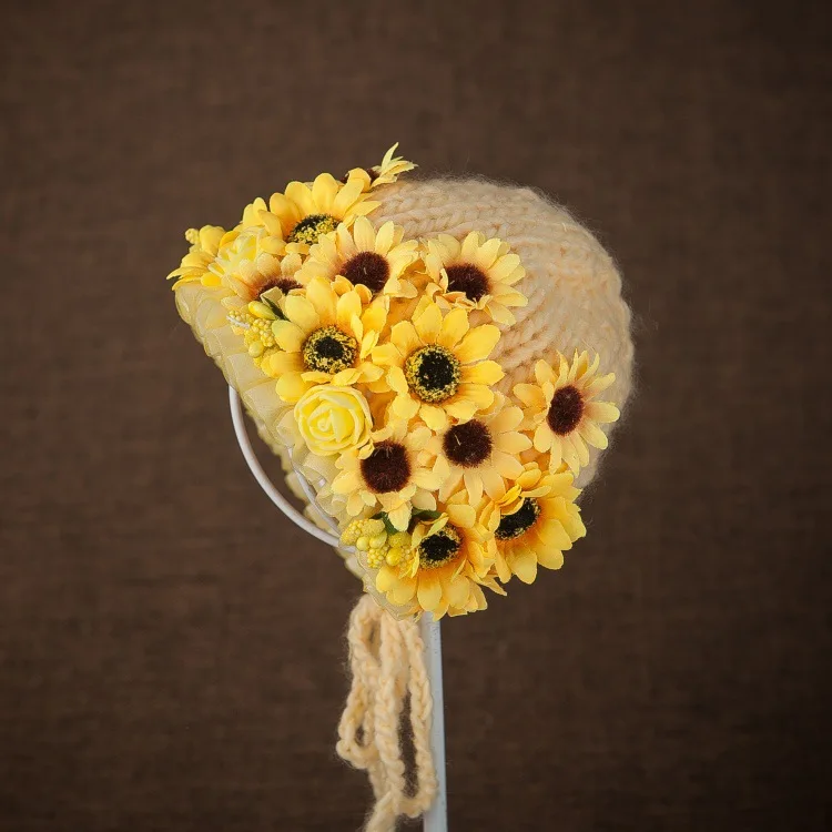 Детский головной убор ручной работы с подсолнухами желтая шапочка цветочным