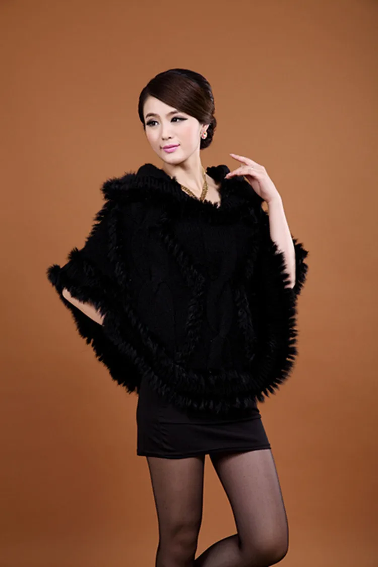 Женский вязаный свитер с кроличьим мехом SC4 черное теплое пончо капюшоном на