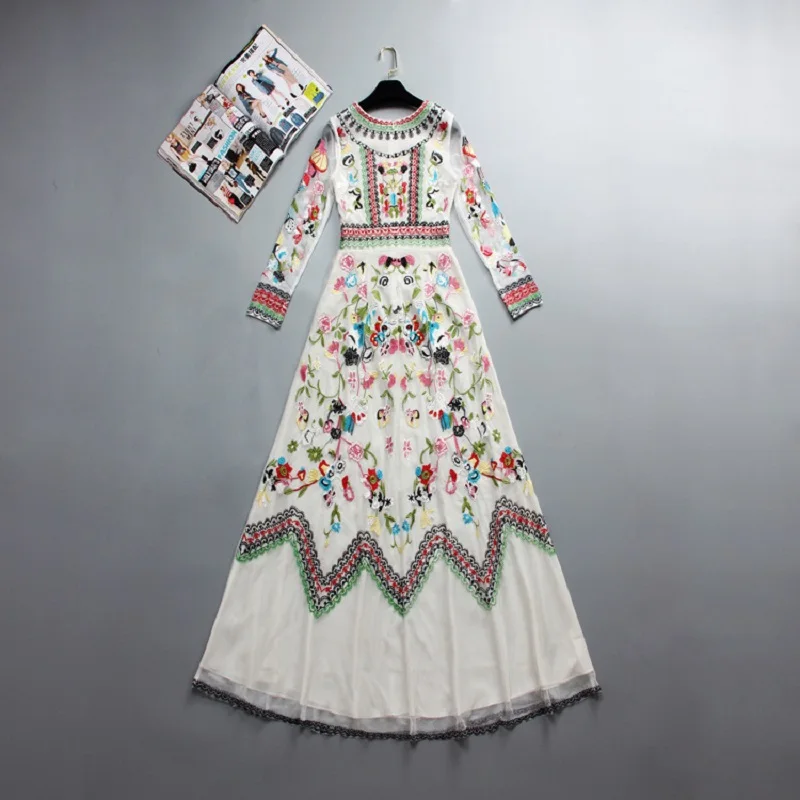 Женское платье с цветочным принтом длинное вечернее вышивкой весна-лето 2018 |