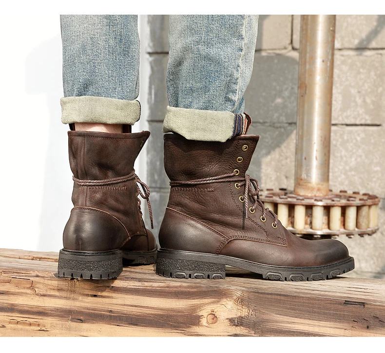 British style Men boots Luxury Vintage Military boots Genuine leather Tooling shoes Motorcycle boots botas hombre 02A