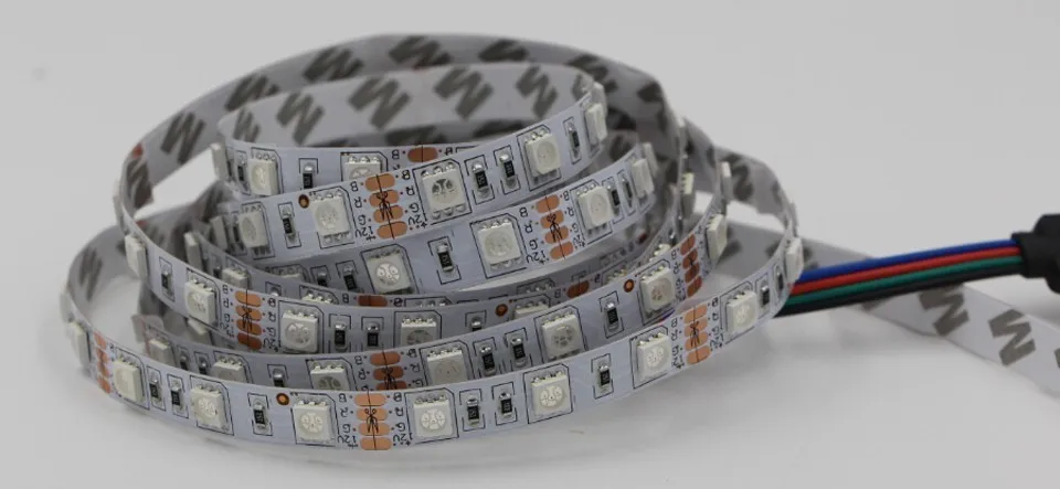 DC12v 1/5M Светодиодные ленты 5050 SMD RGB светодиодный лента не ip65 ip67 ip68 класс водопроницаемости трубки Светодиодные ленты e бар светильник строка праздничного декора светильник