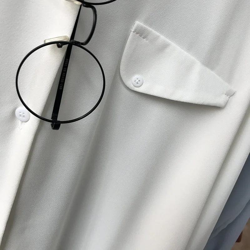 

Women 2020 Fashion Pockets Oversized Corduroy Shirts Vintage Long Sleeve Asymmetric Loose Female Blouses Chic Tops