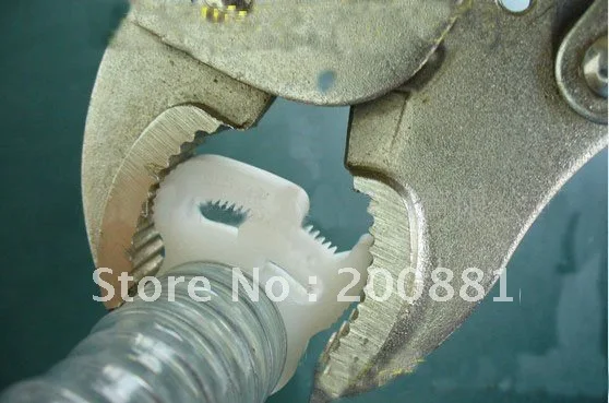 Диаметр хода: 61 0 64 (мм) быстрое прикрепление детали пластиковые зажимы большого