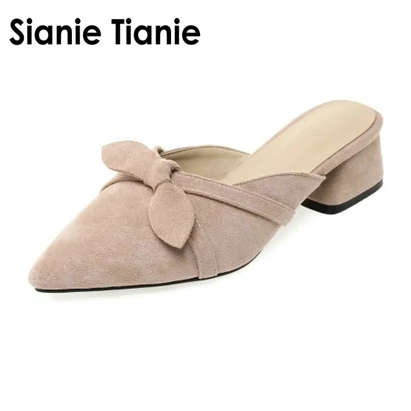 Sianie Tianie/Коллекция года; Летние босоножки на низком каблуке из искусственной замши и флока; пикантная женская обувь с острым носком; шлепанцы; уличные тапочки мюли