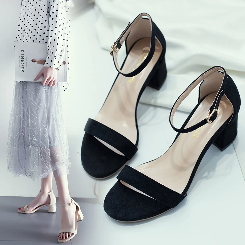 Летние женские босоножки на высоком каблуке пикантная обувь квадратном с