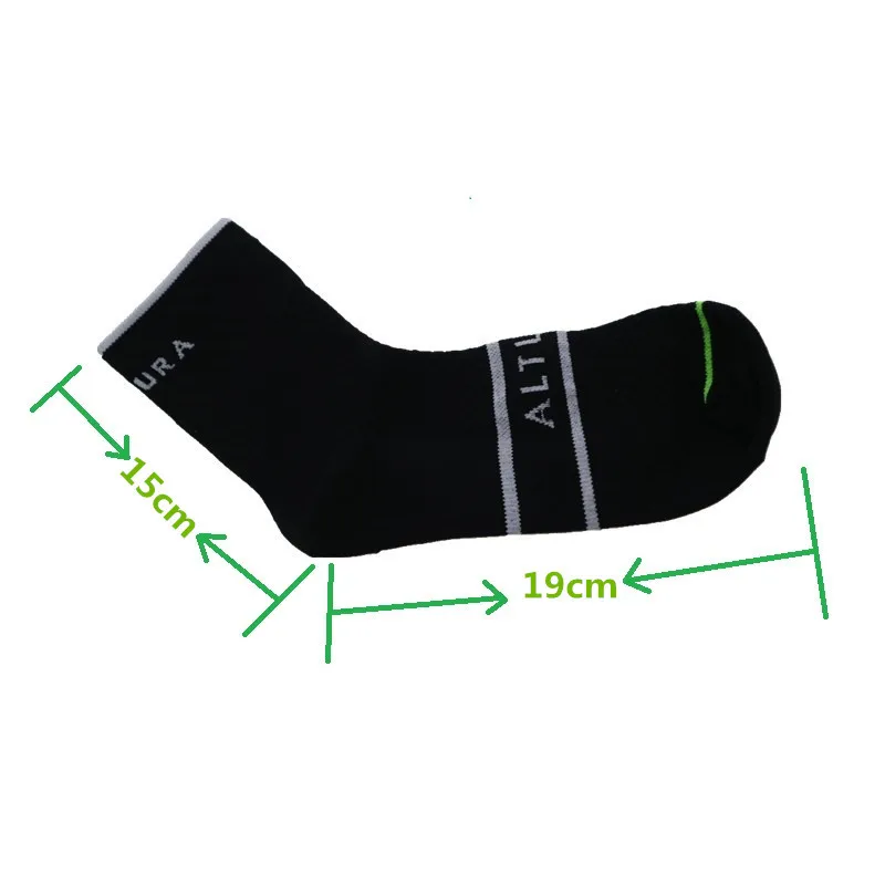 

YF&TT Professional Brand Mens Cycling Sport Socks Breathable Wicking Outdoor Bicycle Socks Sports Running Socks Fit For 38-46