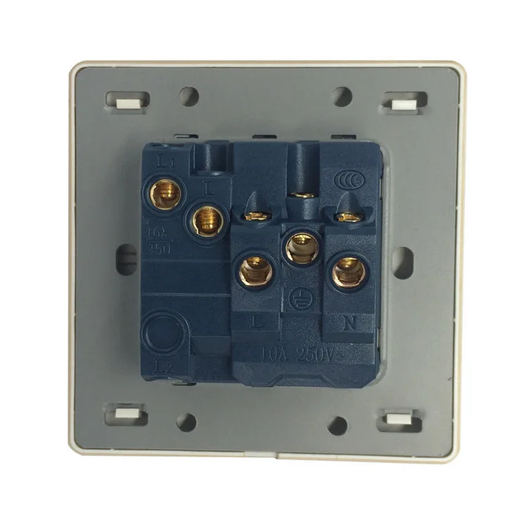 Розетка настенная домашняя белая Нефритовая 86 видов пять отверстий с одним