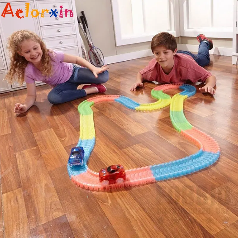Игрушечный трек горки Aelorxin 60 560 шт. для самостоятельной сборки гоночный