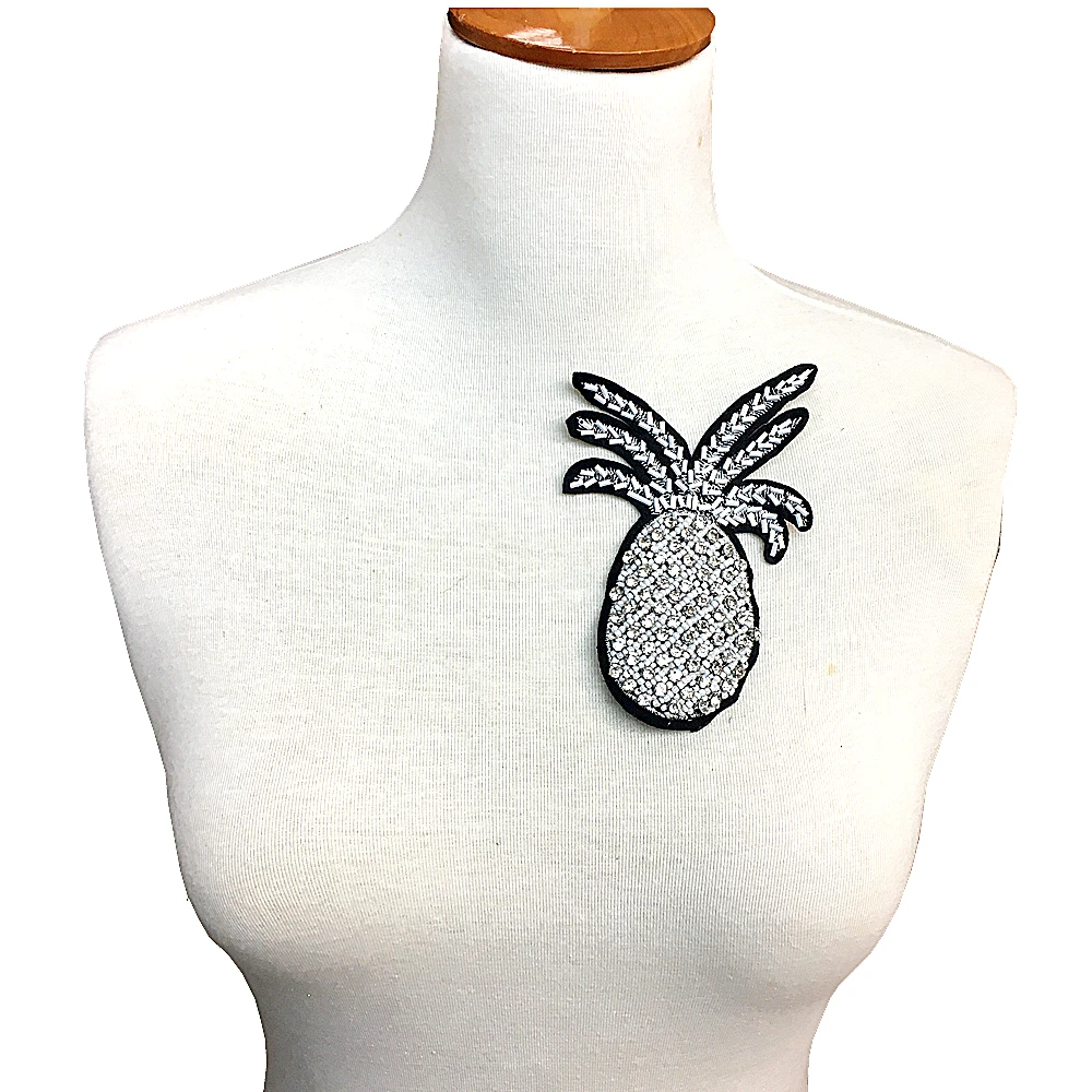 

6pc 14x6cm Sew On Crystal Pineapple Patch Beaded Applique Fruit Patches For Clothing Bag Shoes Parches DIY Accessories AC1054