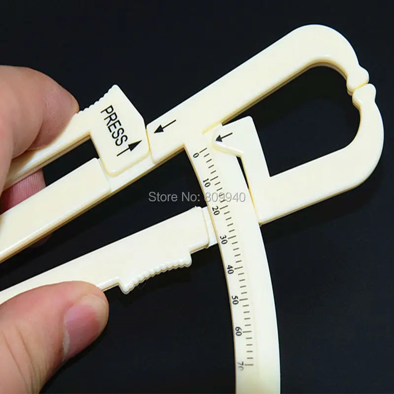 Комбинированный калибр для измерения жира + рулетка тела. В комплект входит