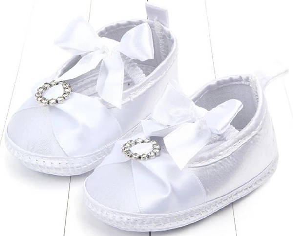 

baby girls shoes newborn white satin lace infant shoes prewalkers little girls crib shoes nonslip christenning wedding crystal