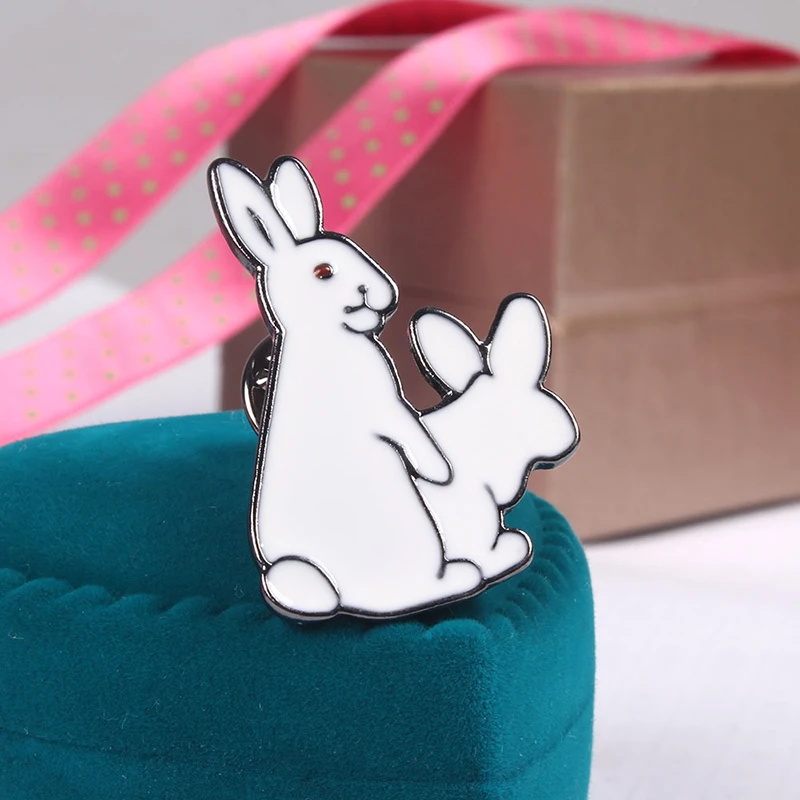 1 шт. симпатичные белые кролики значок от зла корсажный воротник металлическая