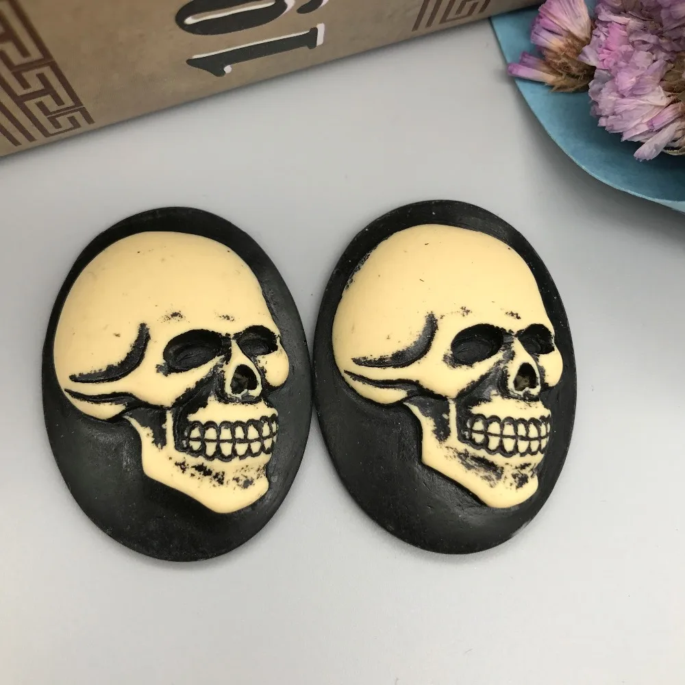 

Free shipping!resin cameo,resin skull/harnpan Cameo.Resin Flatback Cabochon for Necklace Pendant.Jewelry.30*40mm,Halloween items