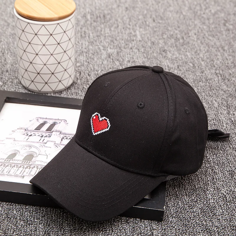 Snapback 2018 сезон весна-лето новый корейский вариант вышивки любовь cap обувь для