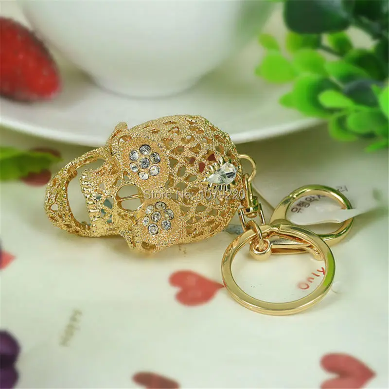 Модный брелок с головой черепа стразы кристальная пряжка для ключей женщин