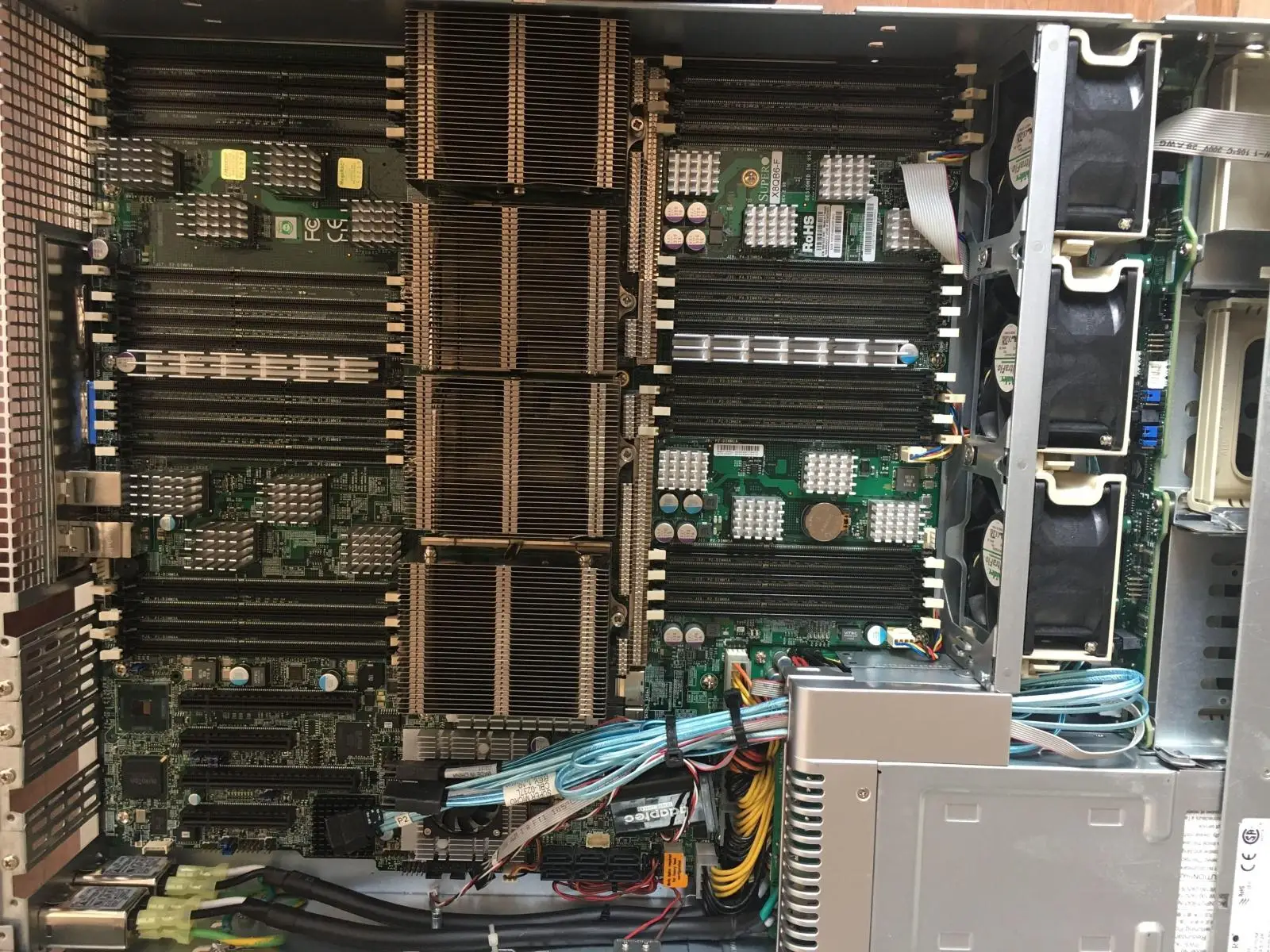 X8qb6-f четырехсторонняя Серверная материнская плата 1567 pin Материнская REV:1.01A E7 |