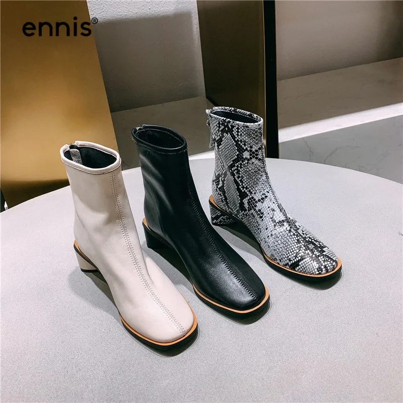 ENNIS/; Модные ботильоны; женские ботинки из натуральной кожи; обувь с круглым носком; ботинки из мягкой кожи; женские осенние повседневные ботинки; A951
