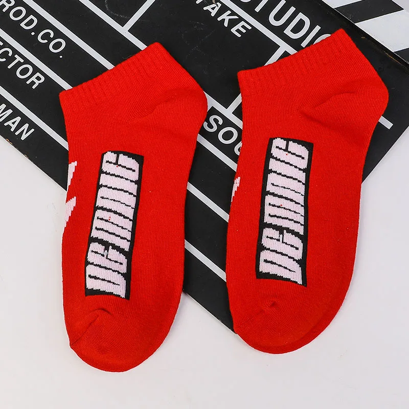 New Fashion Harajuku Men's Socks Long Crew Cotton hip hop Cool Funny Skate personality lightning letter Casual Men socks | Мужская