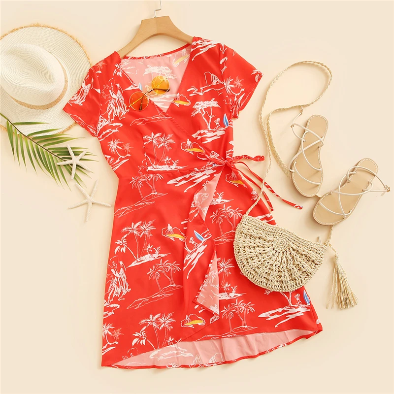SHEIN Короткое Платье С Глубоким Вырезом И Тропическим Принтом Стильное Платье С Поясом На Запах
