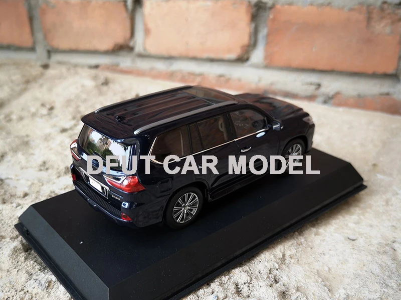 Игрушечный спортивный автомобиль из 1:43 сплава модель LX570 suv Детские Игрушечные Машинки оригинальные авторизованные Аутентичные детские игрушки подарок